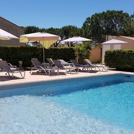 Hotel Le Galoubet Villeneuve-Loubet Exterior photo